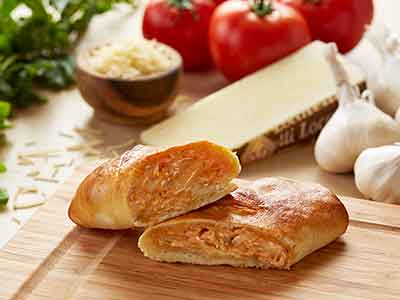 taste-of-italy-buffalo-chicken-stromboli