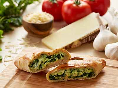 taste-of-italy-spinach-and-cheese-stromboli
